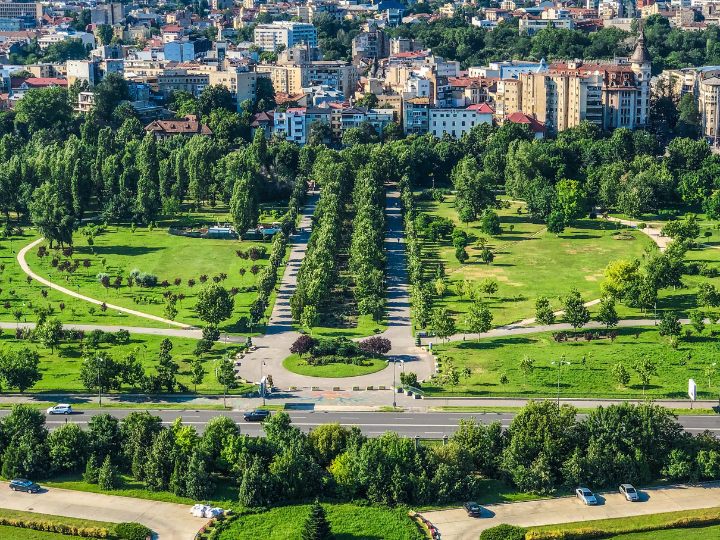 Abb. 6: Sanela - Grüne Stadt - canva.com.